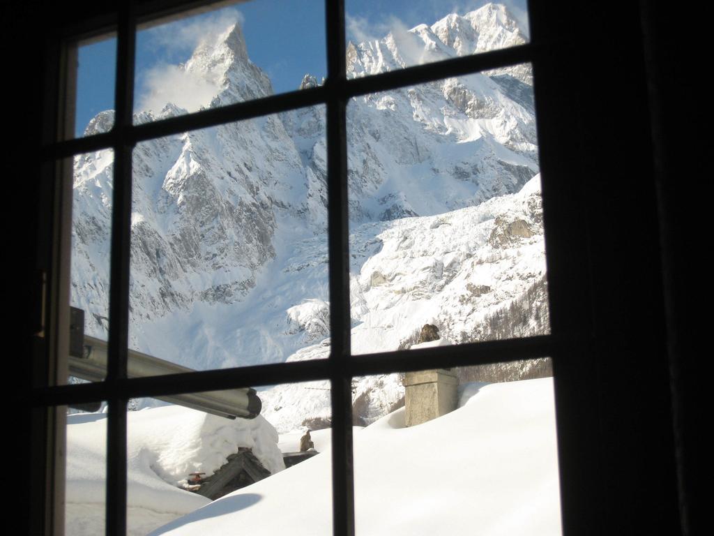 Hotel La Grange - Animal Chic Hotel Courmayeur Eksteriør billede