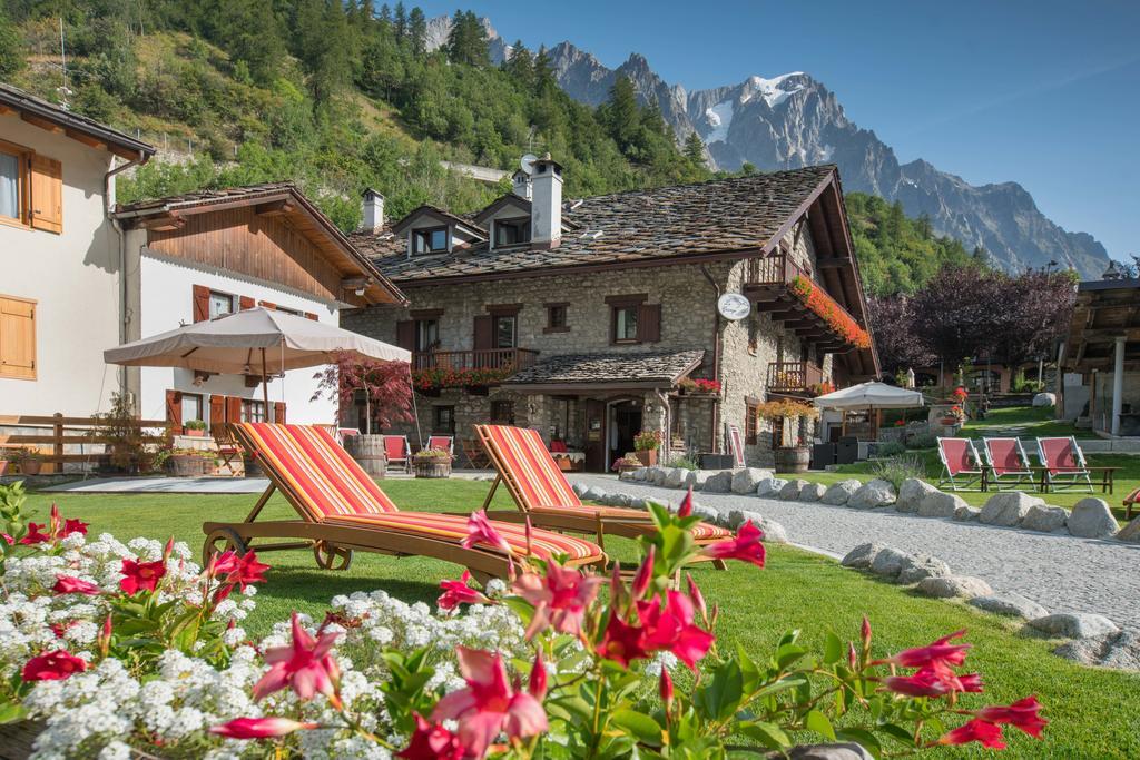 Hotel La Grange - Animal Chic Hotel Courmayeur Eksteriør billede