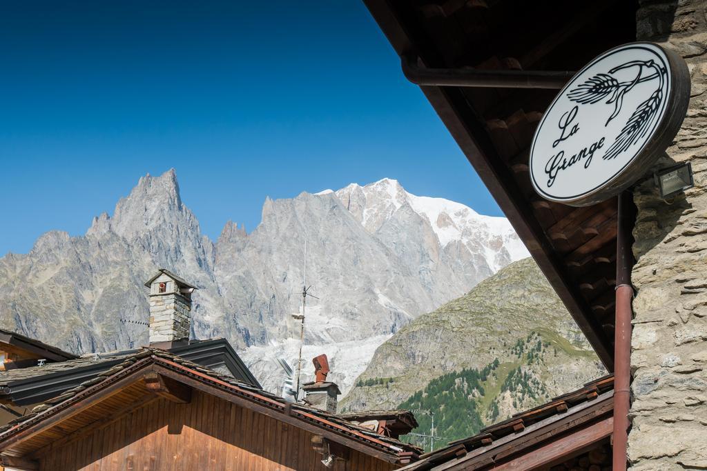 Hotel La Grange - Animal Chic Hotel Courmayeur Eksteriør billede